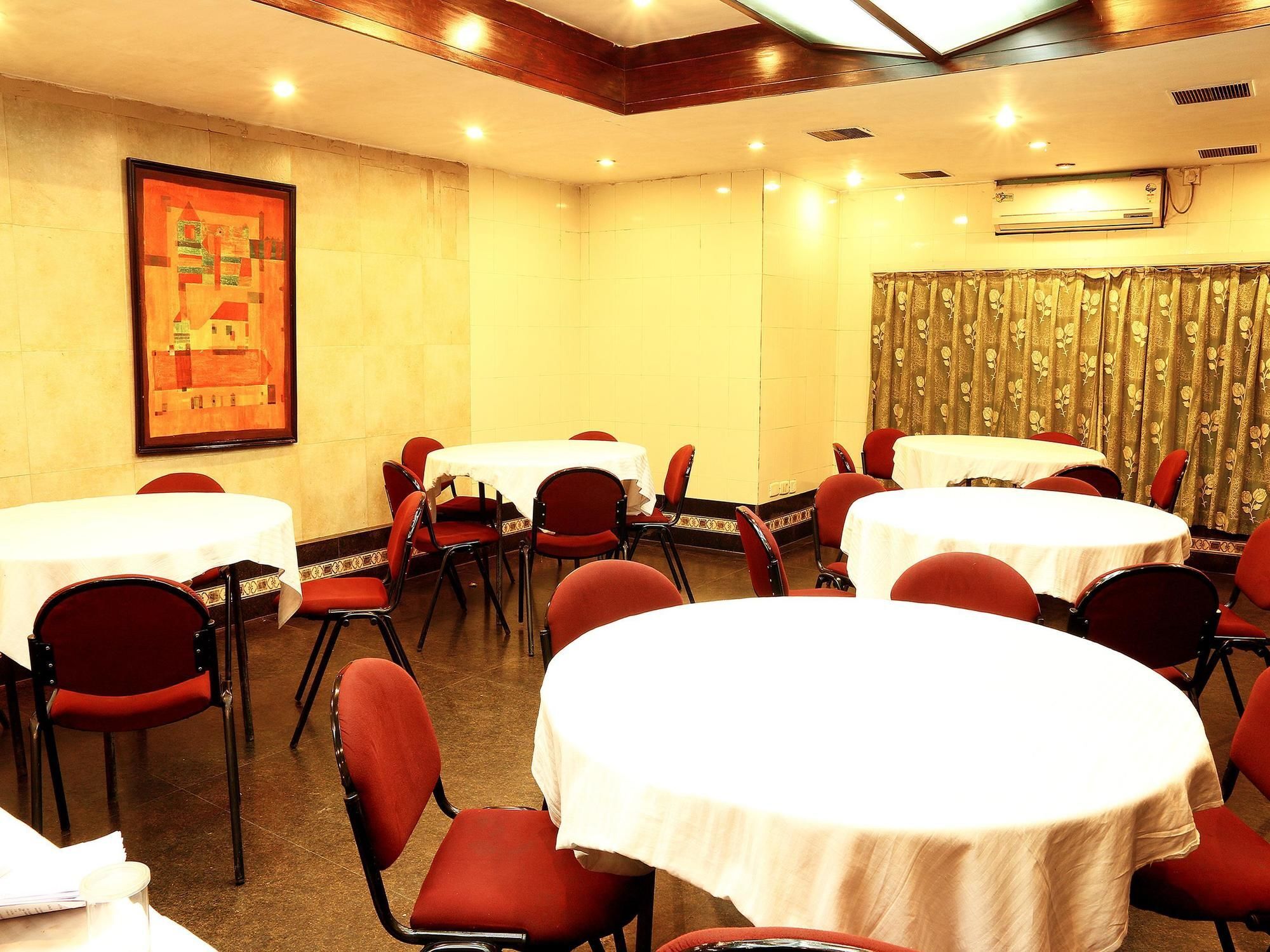 Oyo 2417 Hotel Allenby Inn Kolkata Luaran gambar